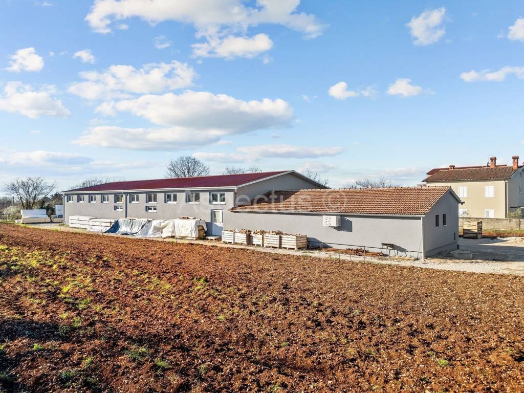 Poslovna zgrada, Prodaja, Svetvinčenat, Čabrunići