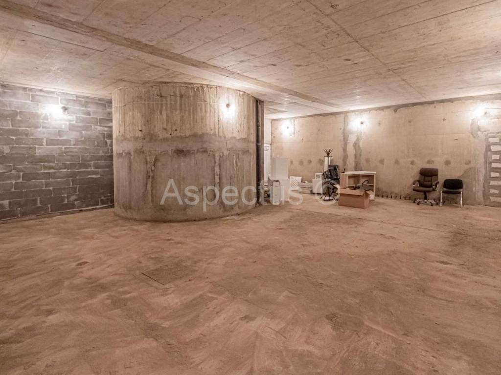 Poslovna zgrada, Prodaja, Pula, Pula