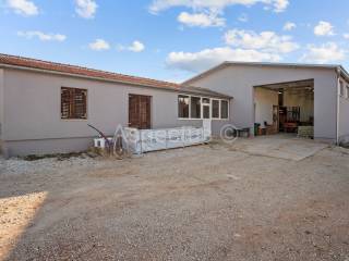 Poslovna zgrada, Prodaja, Svetvinčenat, Čabrunići