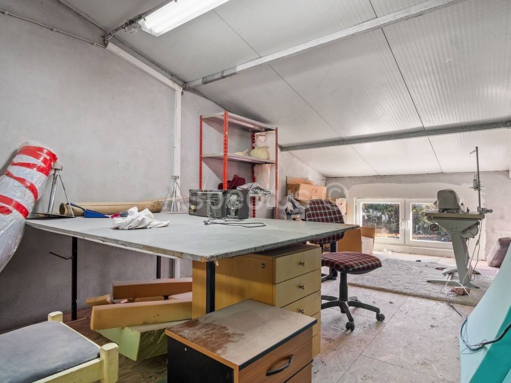 Poslovna zgrada, Prodaja, Svetvinčenat, Čabrunići