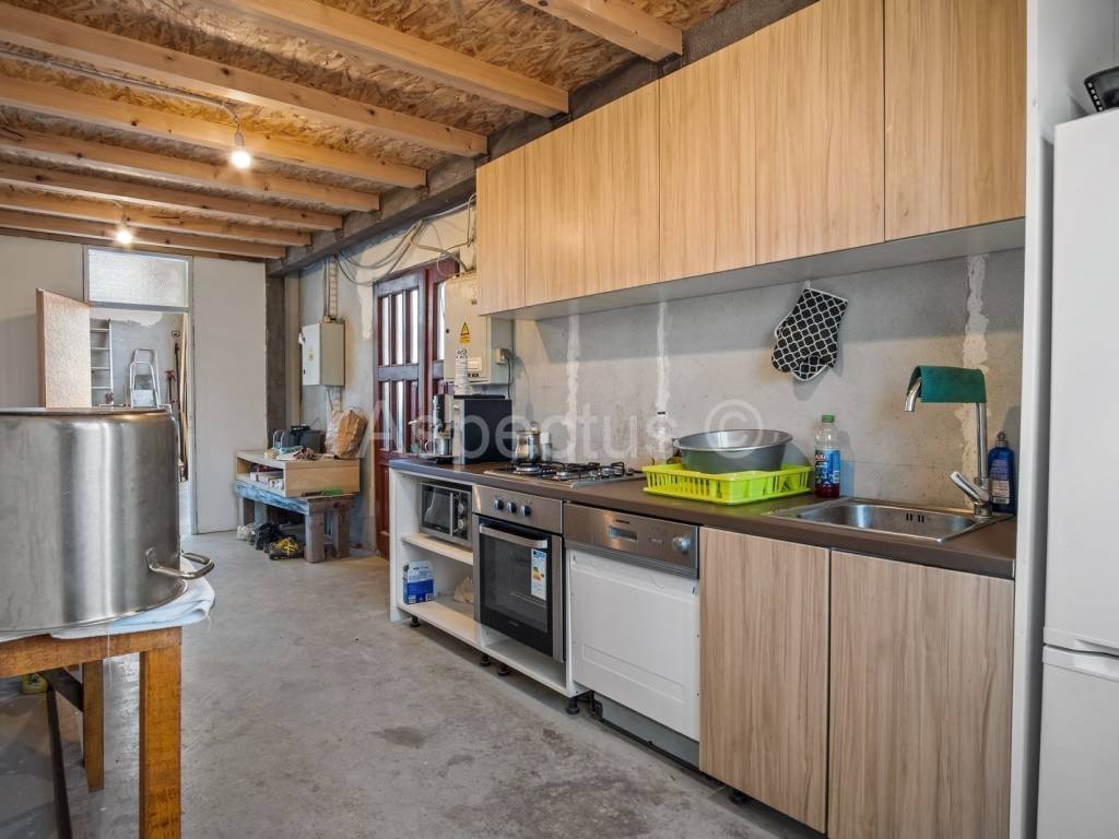 Poslovna zgrada, Prodaja, Svetvinčenat, Čabrunići