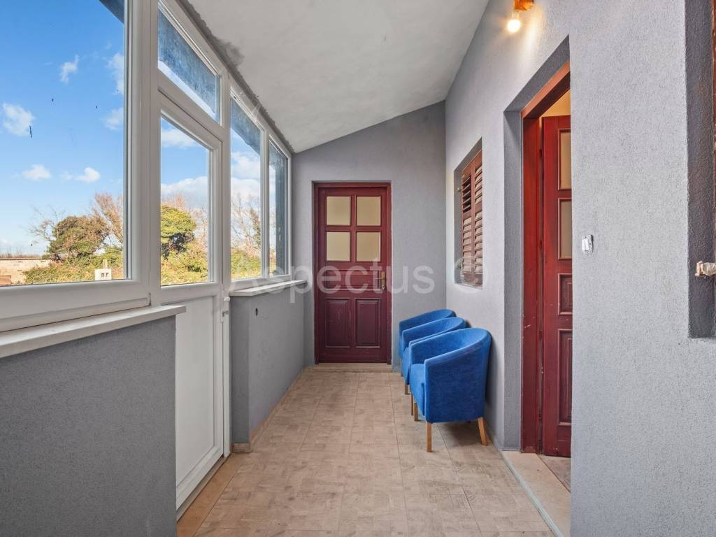 Poslovna zgrada, Prodaja, Svetvinčenat, Čabrunići