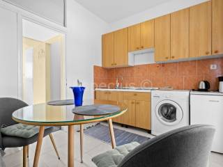 Stan u zgradi, Najam, Pula, Pula