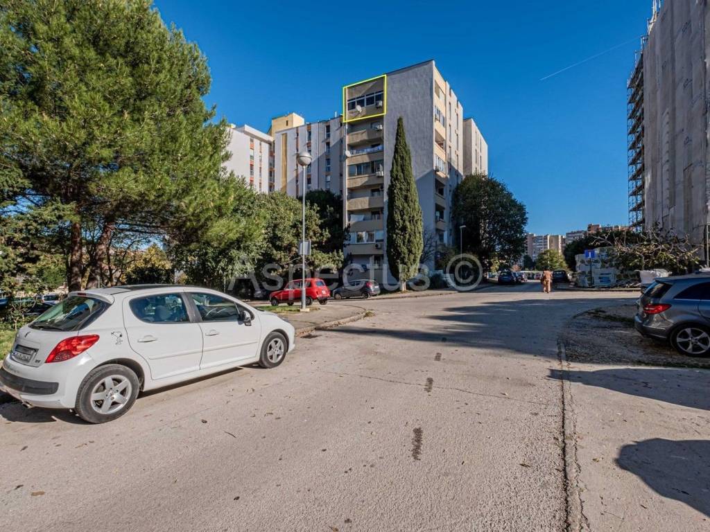 Stan u zgradi, Prodaja, Pula, Pula