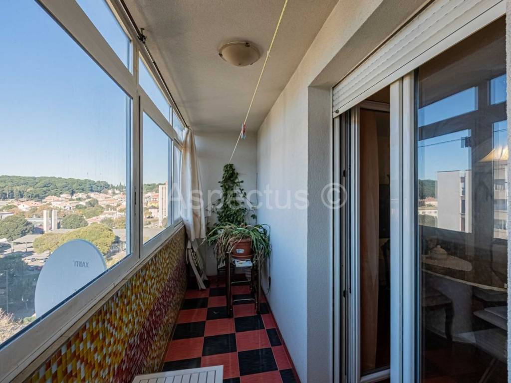 Stan u zgradi, Prodaja, Pula, Pula