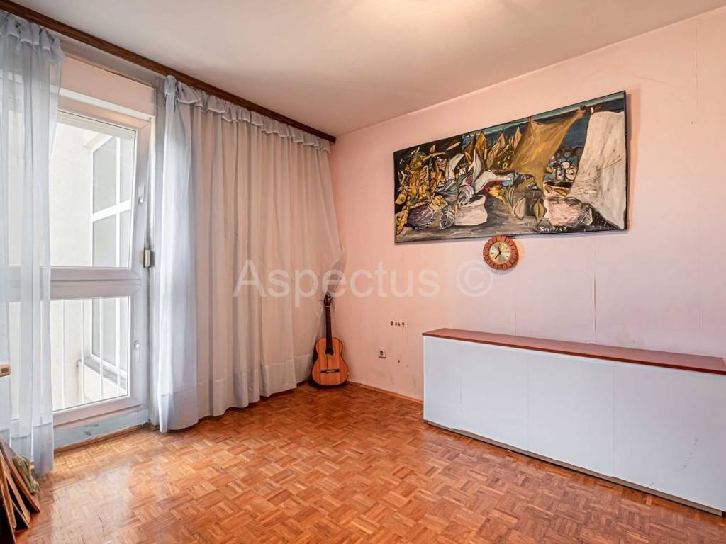 Stan u zgradi, Prodaja, Pula, Pula