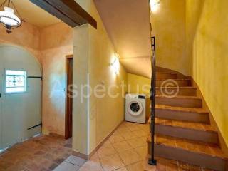 Kamena kuća, Prodaja, Pula, Pula