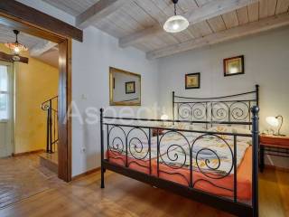 Kamena kuća, Prodaja, Pula, Pula