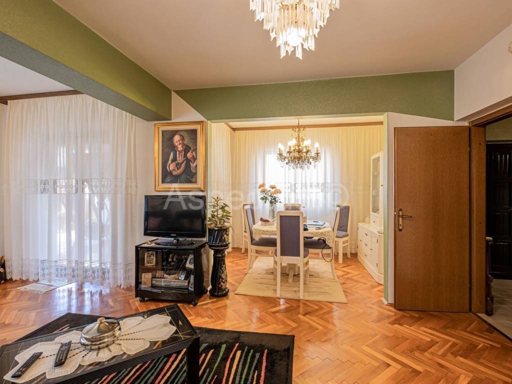 Dvojna kuća, Prodaja, Medulin, Banjole