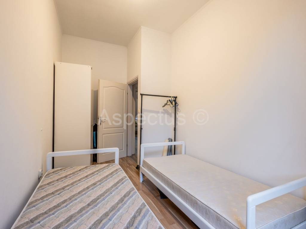 Stan u starijoj zgradi, Prodaja, Pula, Pula