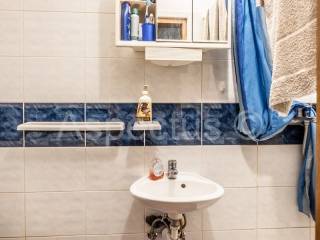 Stan u starijoj zgradi, Prodaja, Pula, Pula