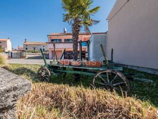 Kamena kuća, Prodaja, Svetvinčenat, Štokovci