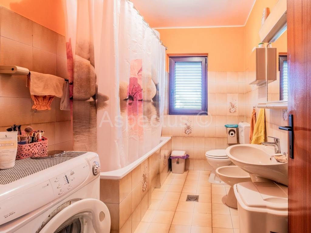 Kamena kuća, Prodaja, Svetvinčenat, Štokovci