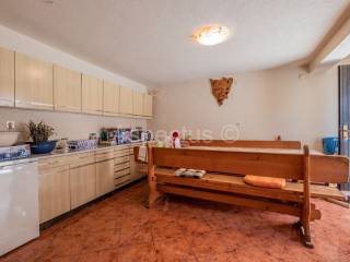 Kamena kuća, Prodaja, Svetvinčenat, Štokovci