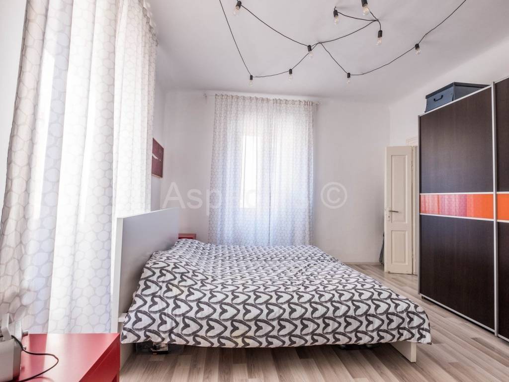 Stan u zgradi, Prodaja, Pula, Pula