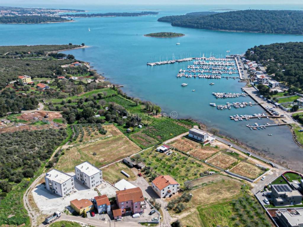 Građevinsko mješovito, Prodaja, Medulin, Pomer