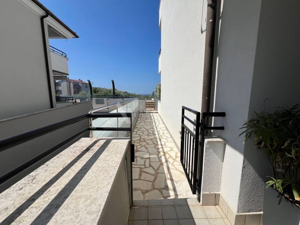 Stan u zgradi, Prodaja, Umag, Zambratija