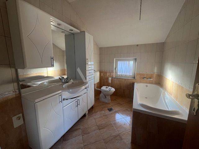 Samostojeća kuća, Prodaja, Umag, Finida