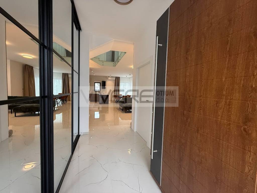 Main entrance to the villa