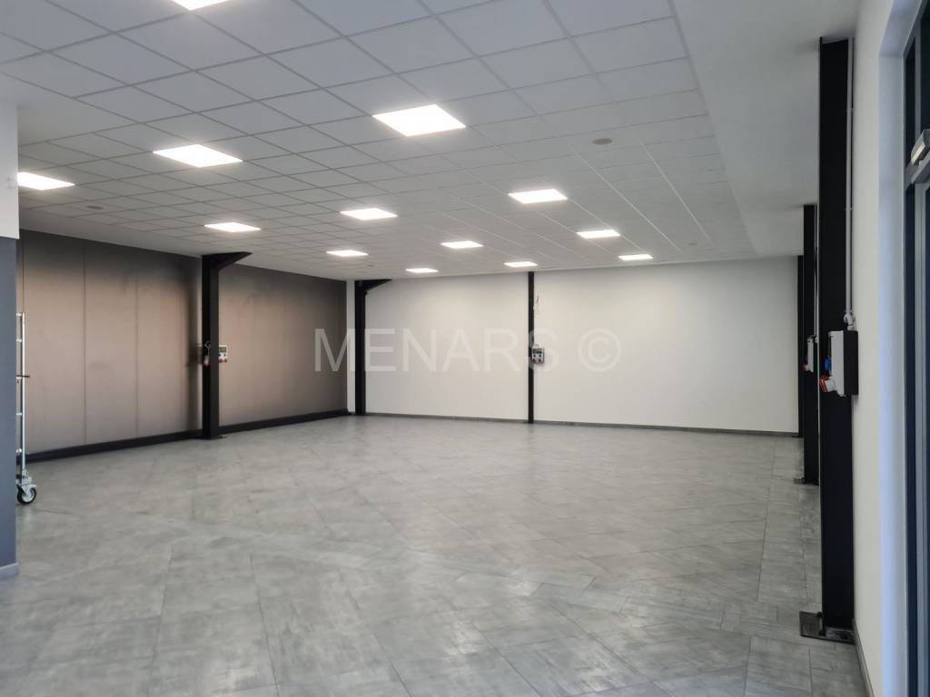 Hala, Prodaja, Trnovec Bartolovečki, Trnovec