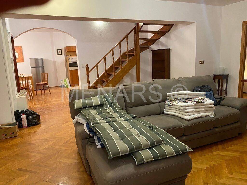 Dvojna kuća, Prodaja, Sveti Lovreč, Perini