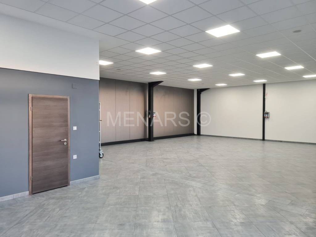 Hala, Prodaja, Trnovec Bartolovečki, Trnovec