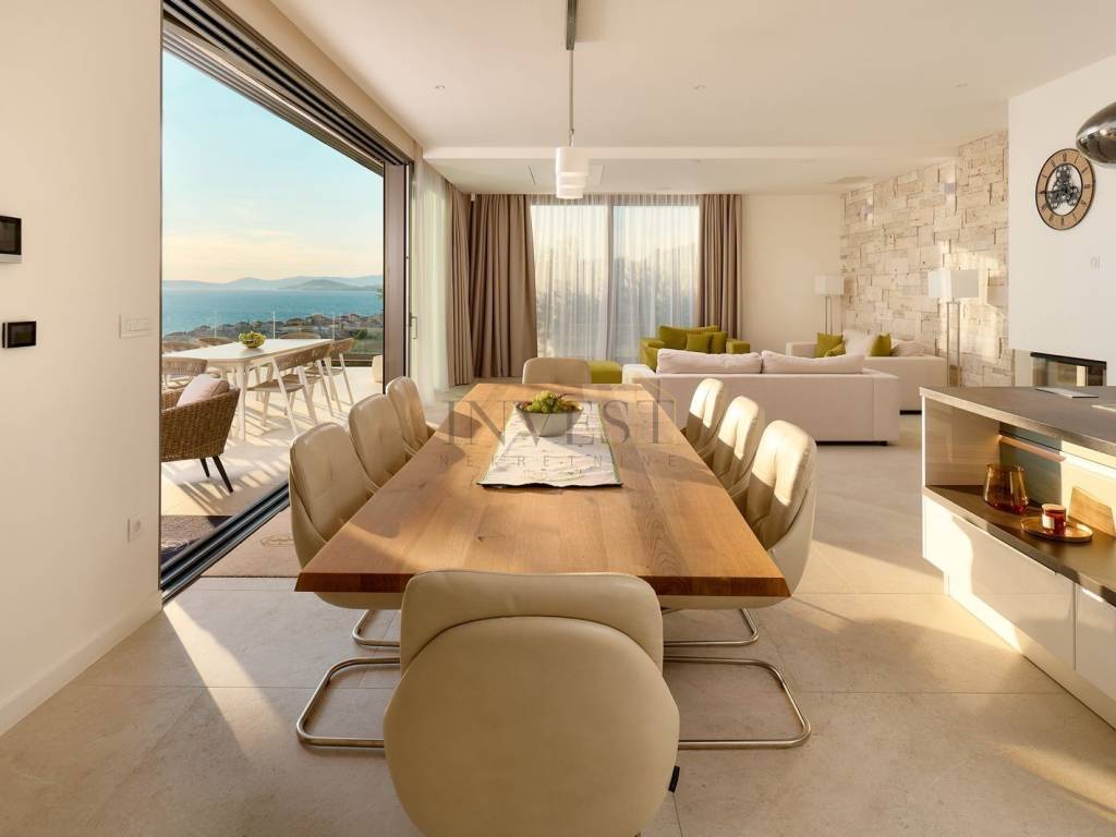 Luksuzna vila, Prodaja, Podstrana, Podstrana