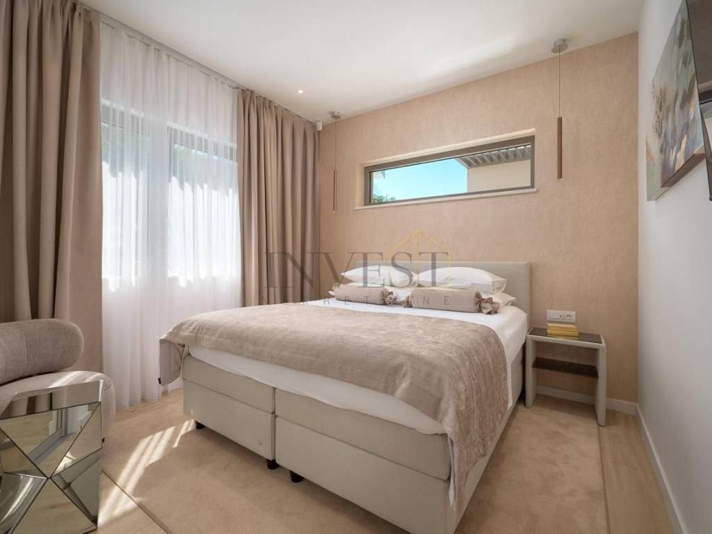 Luksuzna vila, Prodaja, Podstrana, Podstrana