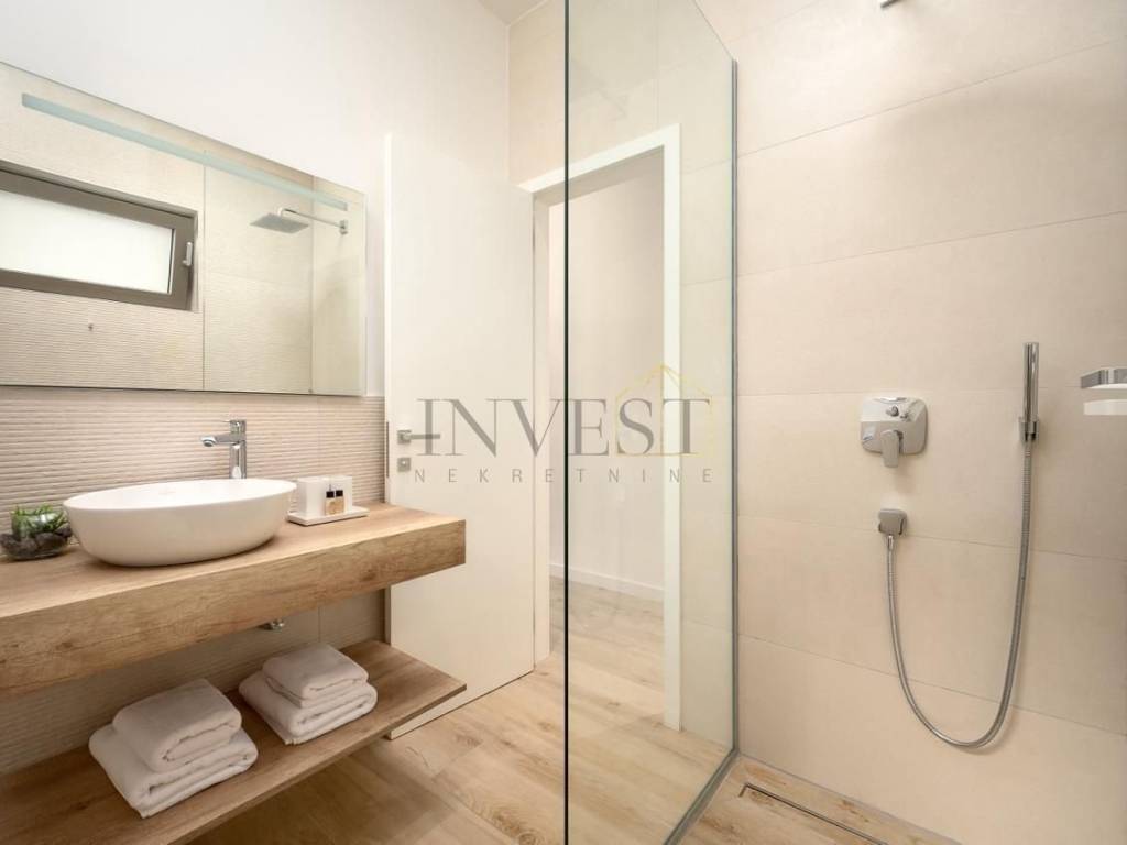 Luksuzna vila, Prodaja, Podstrana, Podstrana