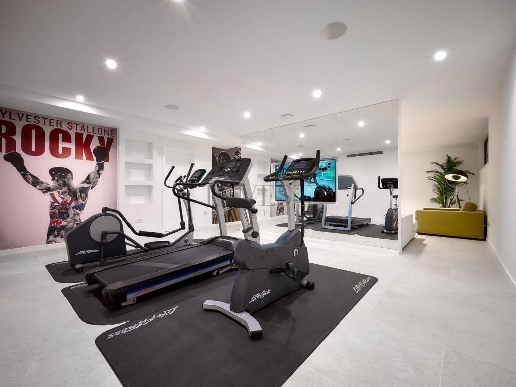 Luksuzna vila, Prodaja, Podstrana, Podstrana