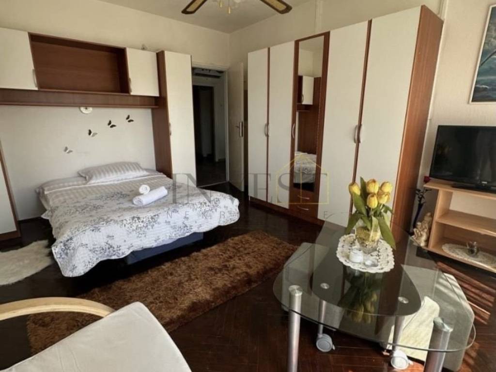 Stan u zgradi, Prodaja, Split, Split