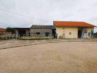 Proizvodni pogon, Prodaja, Drniš, Drniš