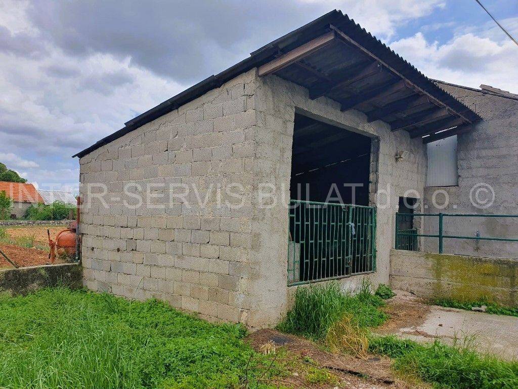 Proizvodni pogon, Prodaja, Drniš, Drniš