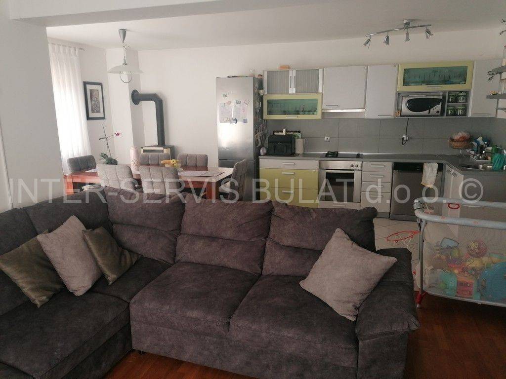 Stan u zgradi, Prodaja, Šibenik, Šibenik