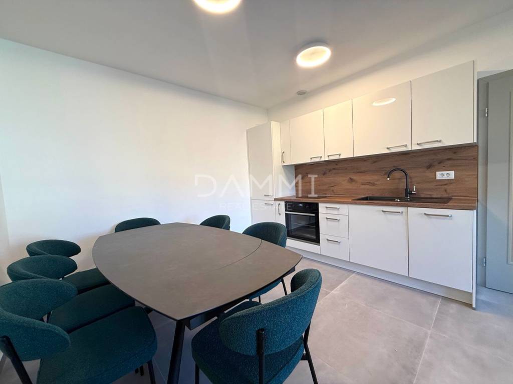 kuhinja i blagavaonica