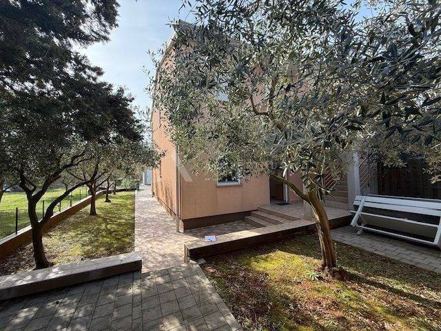 Stan u zgradi, Prodaja, Umag, Zambratija