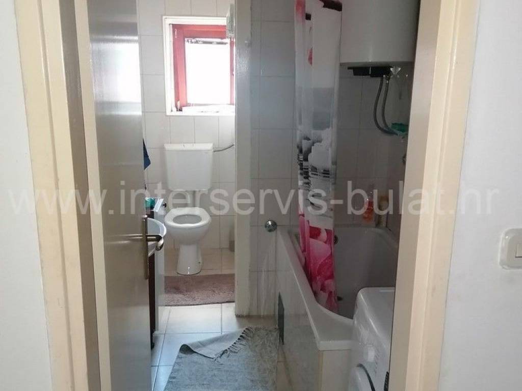 Stan u zgradi, Prodaja, Knin, Knin