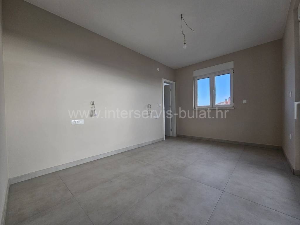 Stan u zgradi, Prodaja, Šibenik - Okolica, Brodarica