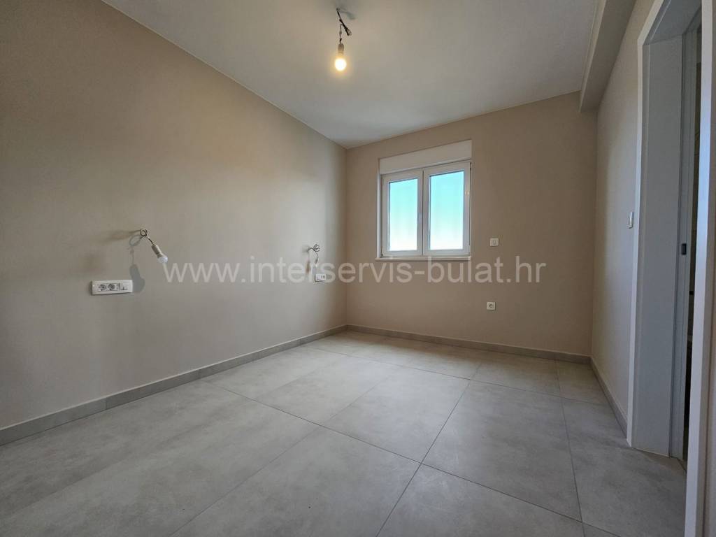 Stan u zgradi, Prodaja, Šibenik - Okolica, Brodarica