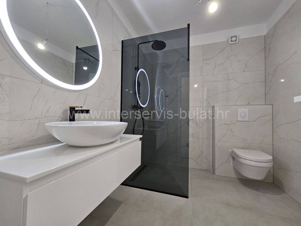 Stan u zgradi, Prodaja, Šibenik - Okolica, Brodarica