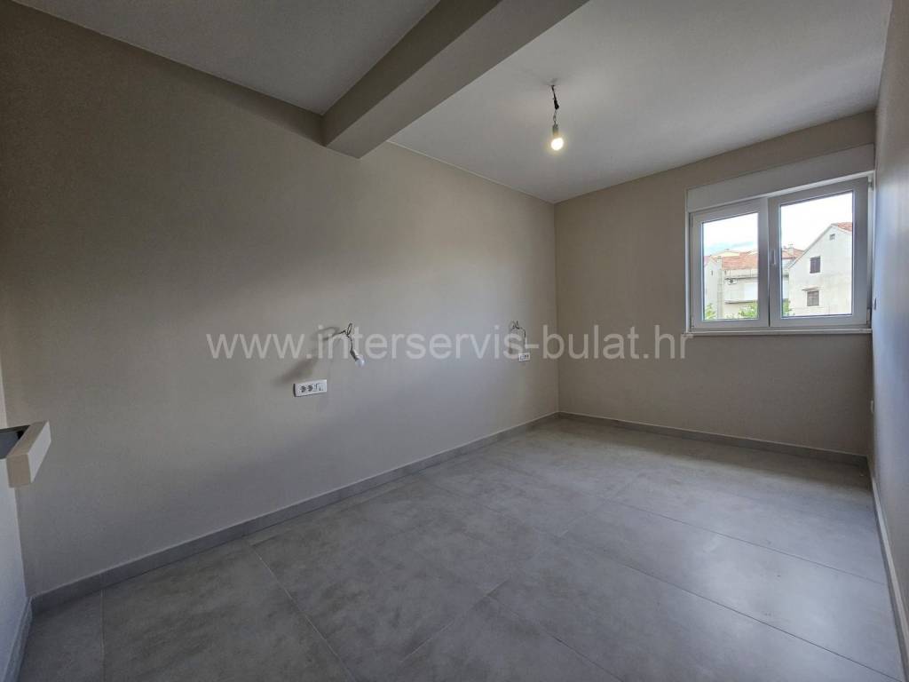 Stan u zgradi, Prodaja, Šibenik - Okolica, Brodarica