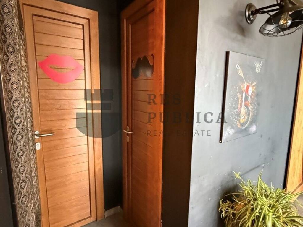 Zupa dubrovacka, Plat