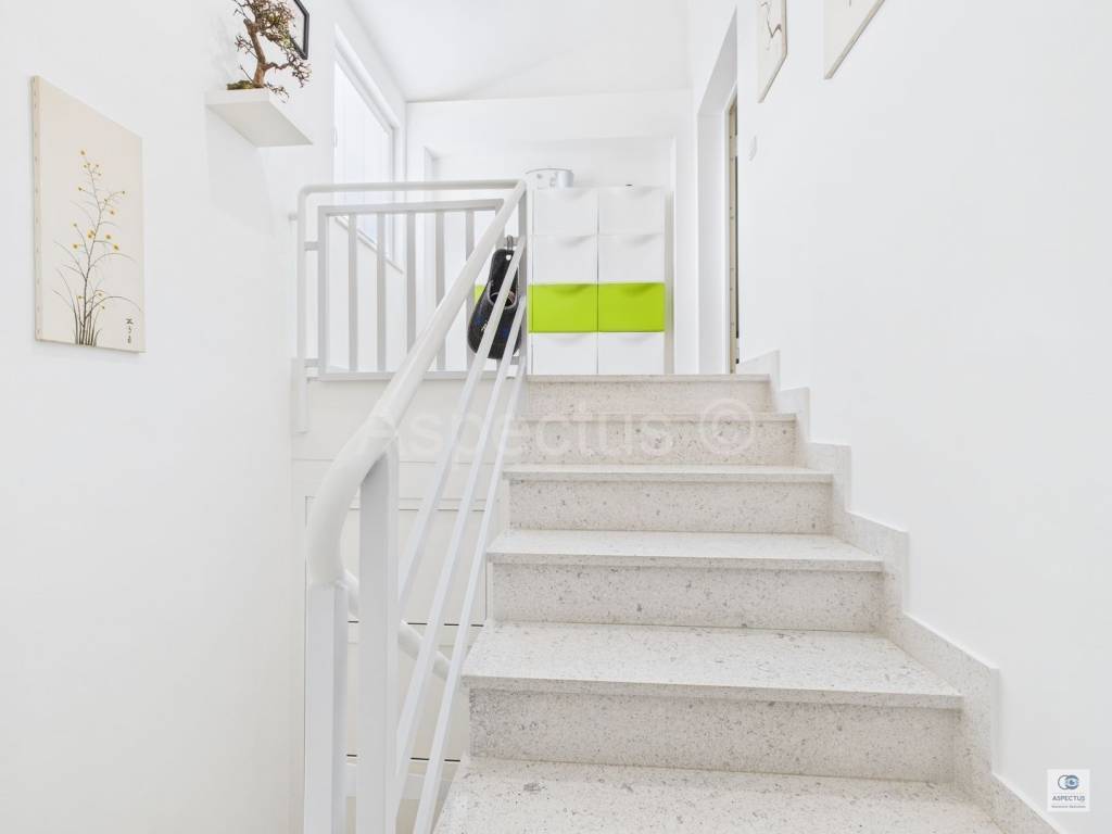 Stan u zgradi, Prodaja, Pula, Pula