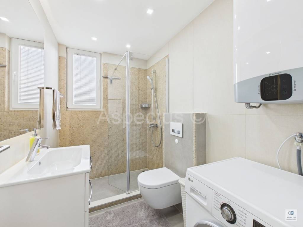 Stan u zgradi, Prodaja, Pula, Pula