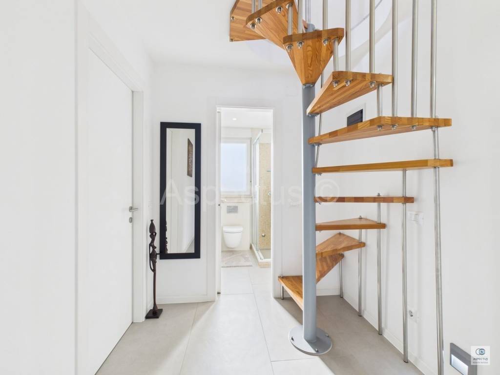 Stan u zgradi, Prodaja, Pula, Pula