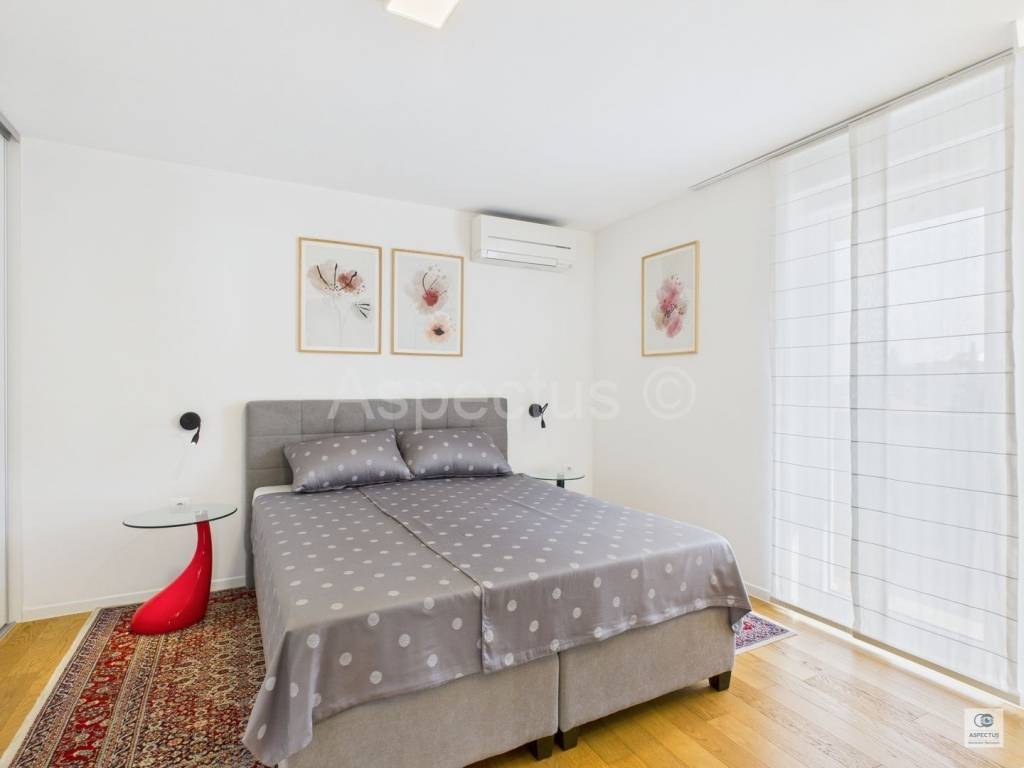 Stan u zgradi, Prodaja, Pula, Pula