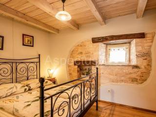 Kamena kuća, Prodaja, Pula, Pula