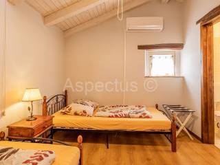 Kamena kuća, Prodaja, Pula, Pula