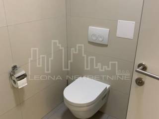 Flat in a building, Rent, Zagreb, Donji Grad