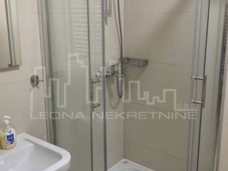 Flat in a building, Rent, Zagreb, Donji Grad